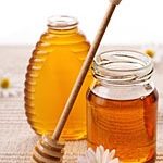 Sweet Anti-Aging Honey Hacks